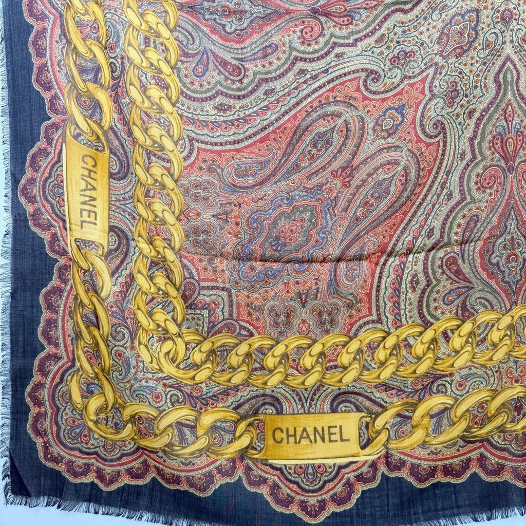 Chanel Chain Paisley Pattern Large Shawl Cashmere 48% Silk 52% Black Gold — view 5