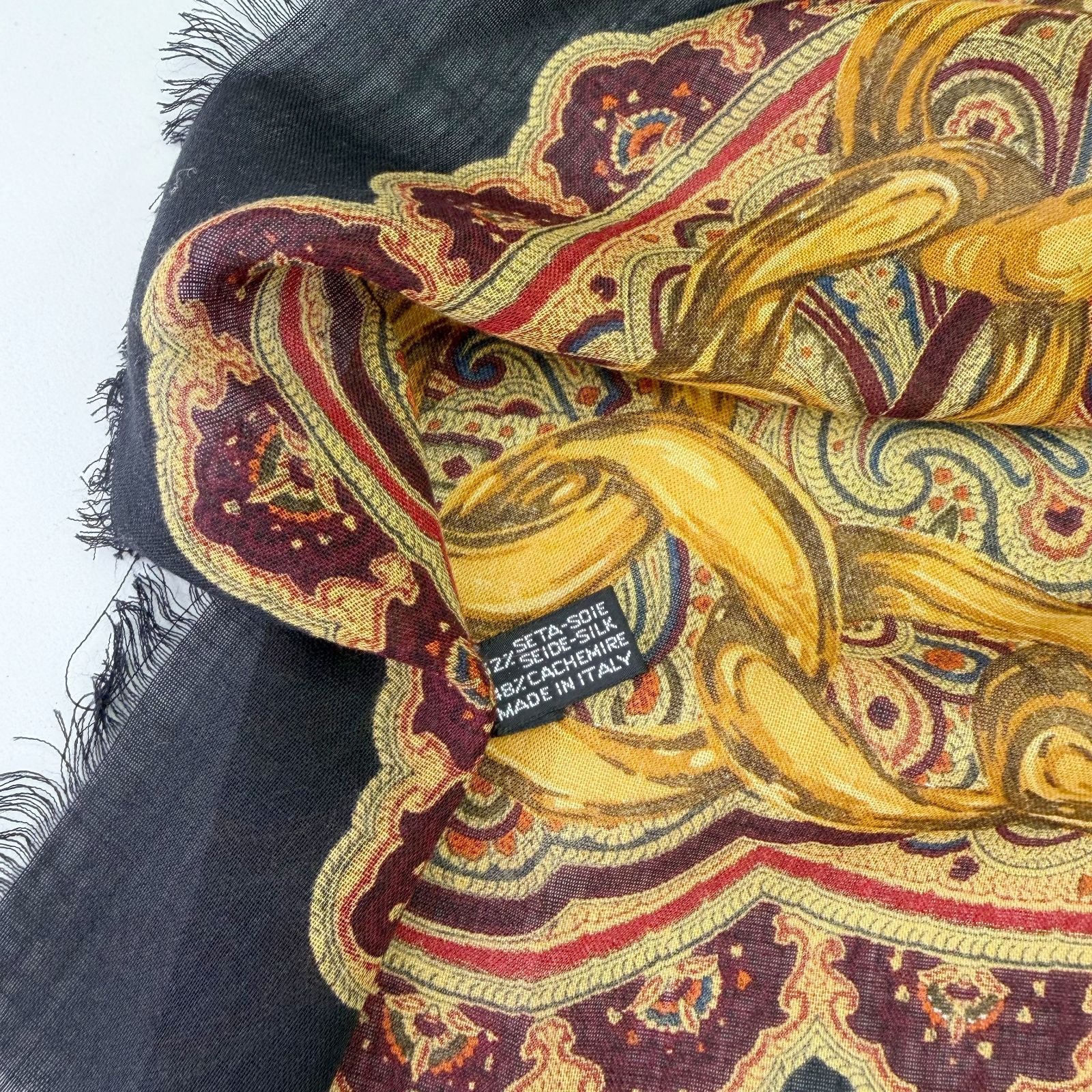 Chanel Chain Paisley Pattern Large Shawl Cashmere 48% Silk 52% Black Gold — view 7