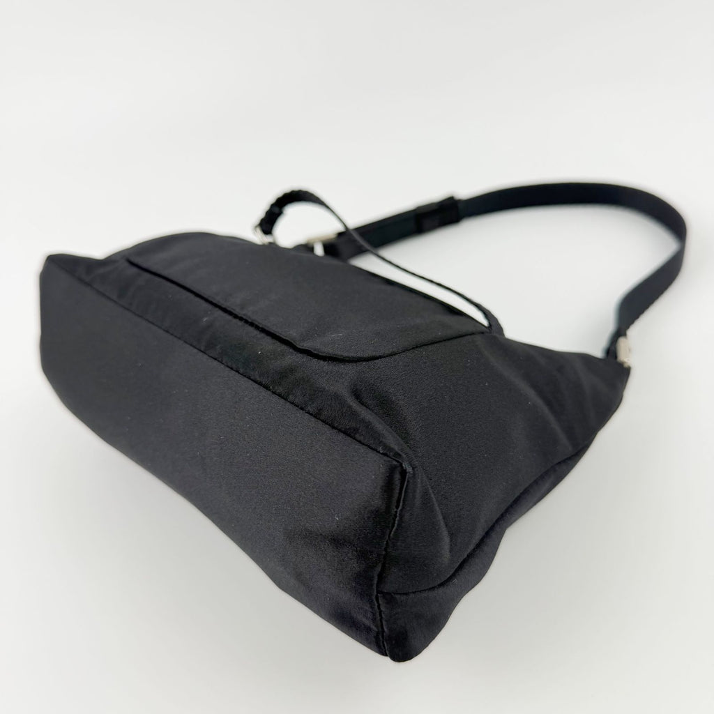 Prada Handbag Nylon Black Vintage — view 9