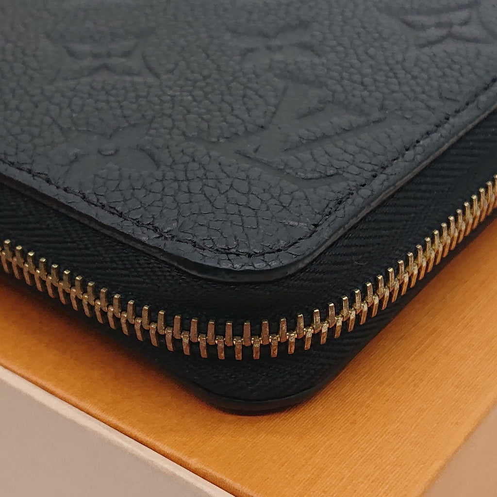 Louis Vuitton Zippy Wallet Empreinte — view 8