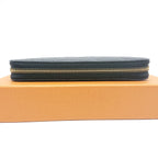 Louis Vuitton Zippy Wallet Empreinte — view 4