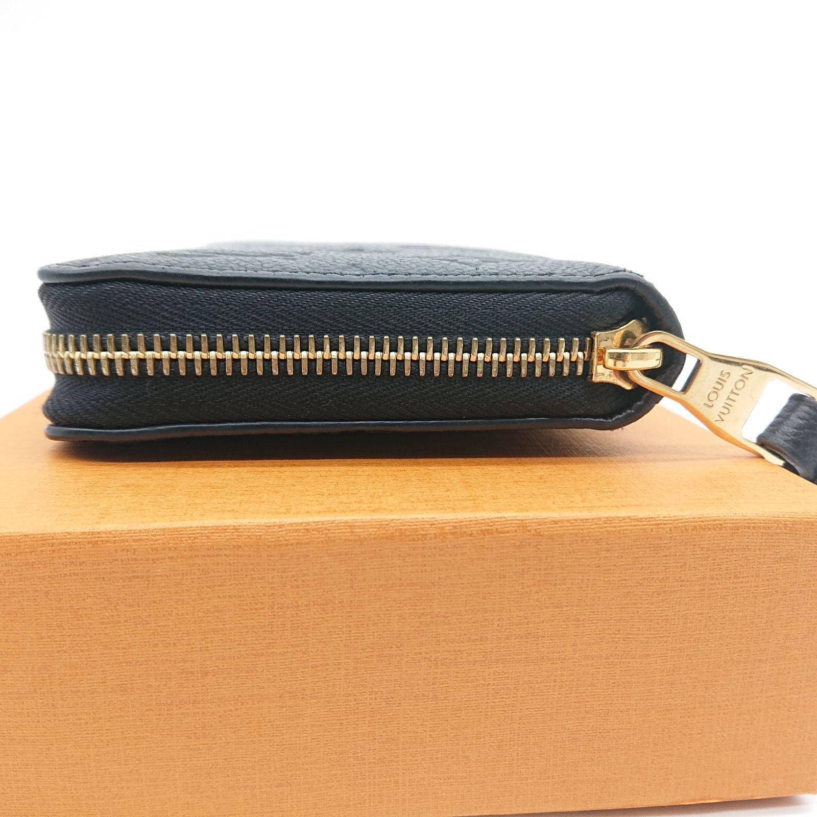 Louis Vuitton Zippy Wallet Empreinte — view 3