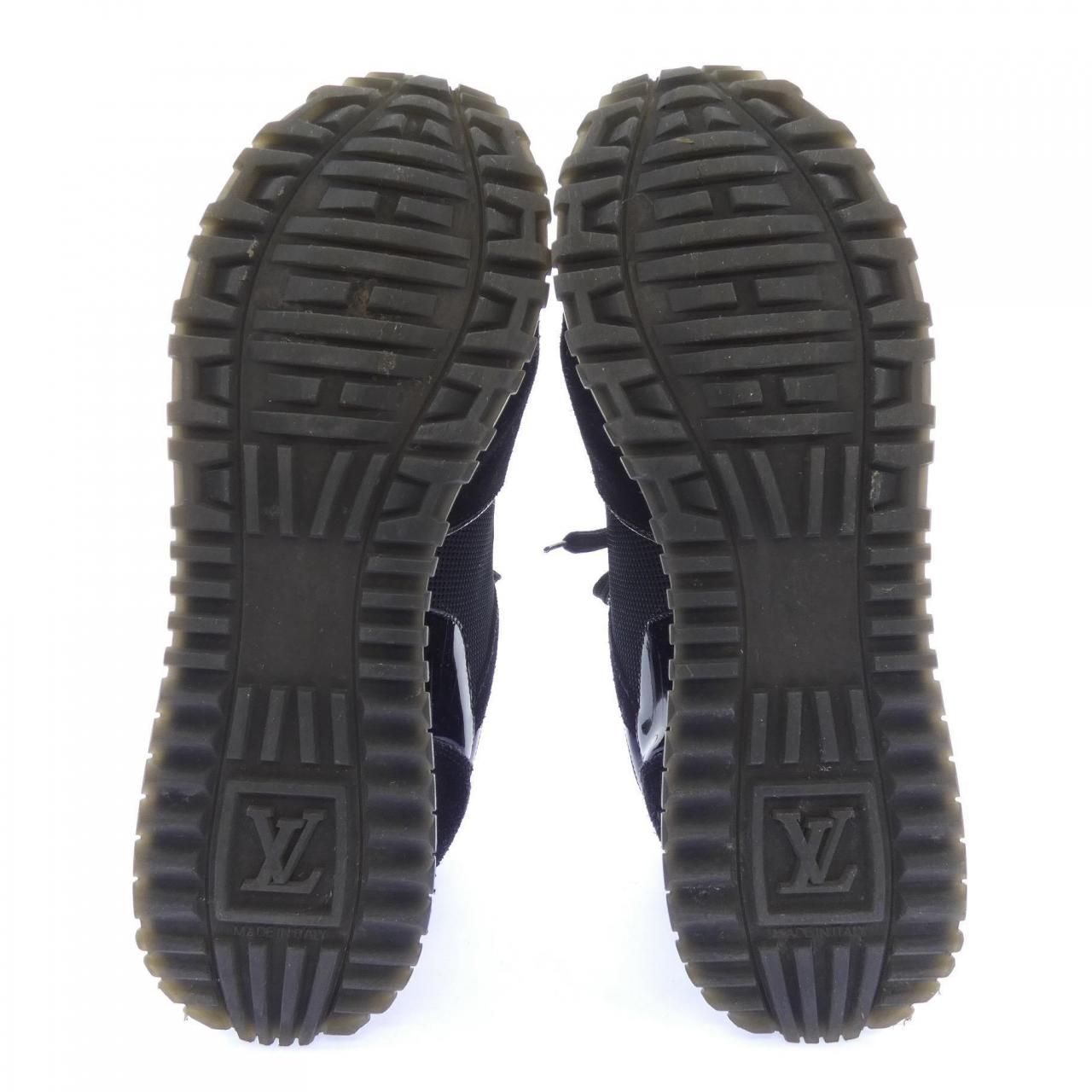 Louis Vuitton Run Away Line Sneakers — view 4