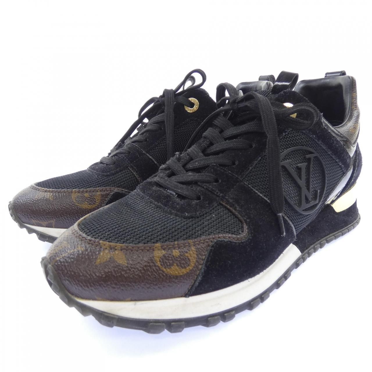 Louis Vuitton Run Away Line Sneakers — view 3