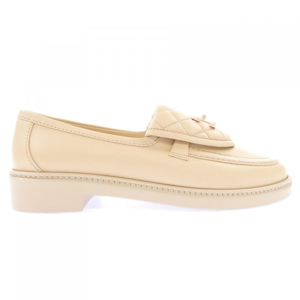 Chanel Turnlock Moccasins Shoes