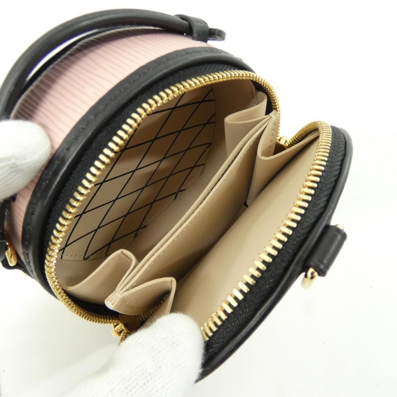 Louis Vuitton Epi Mini Boite Chapeau Shoulder — view 9