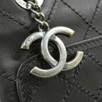 Chanel Shoulder Bag Black — view 4