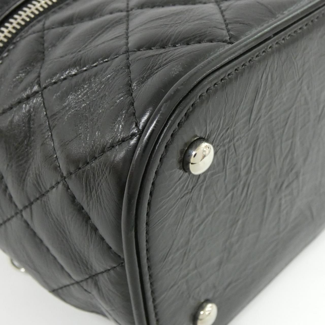Chanel Shoulder Bag Black — view 3