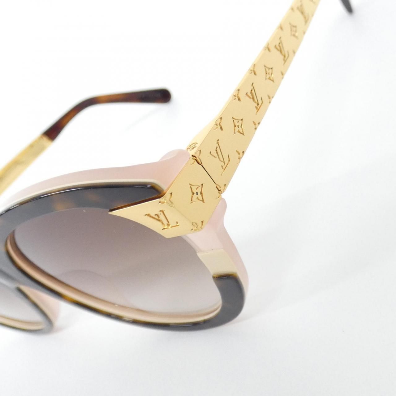 Louis Vuitton LV Petit Spucson Cat Eye Sunglasses Eyewear — view 4