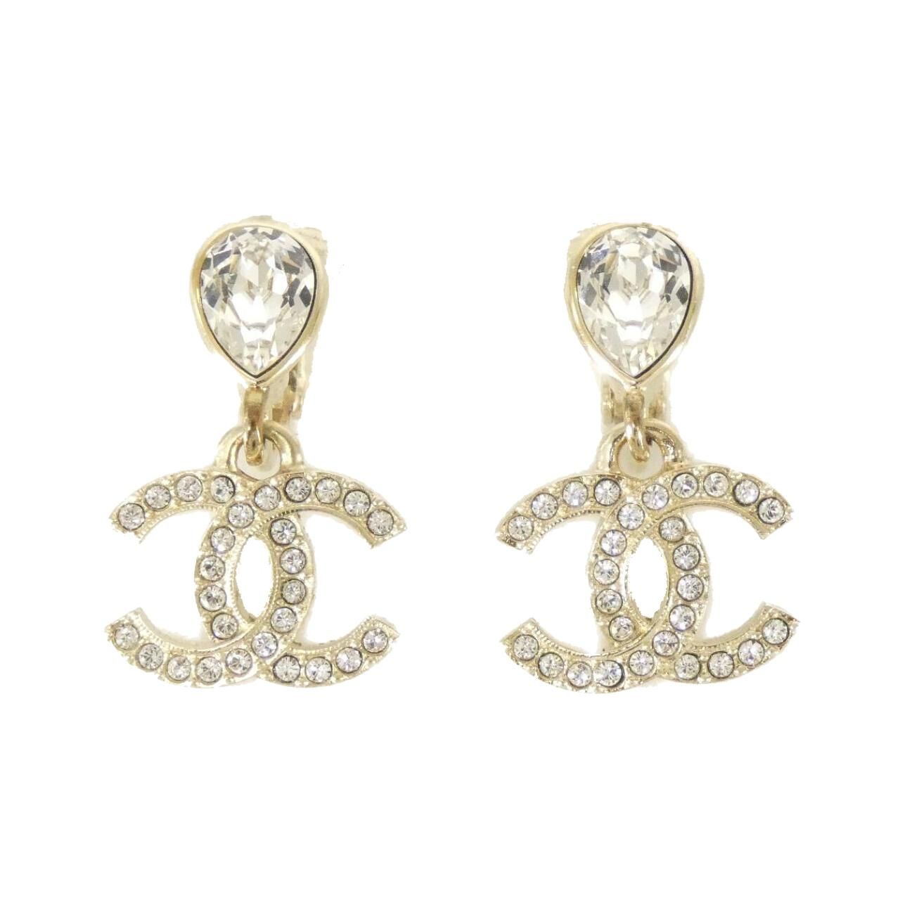 Chanel Earrings Gold