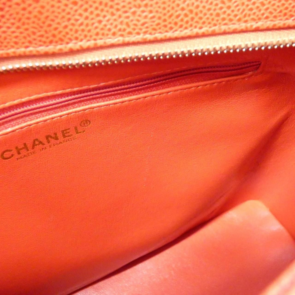 Chanel Vintage Bag Handbag — view 8