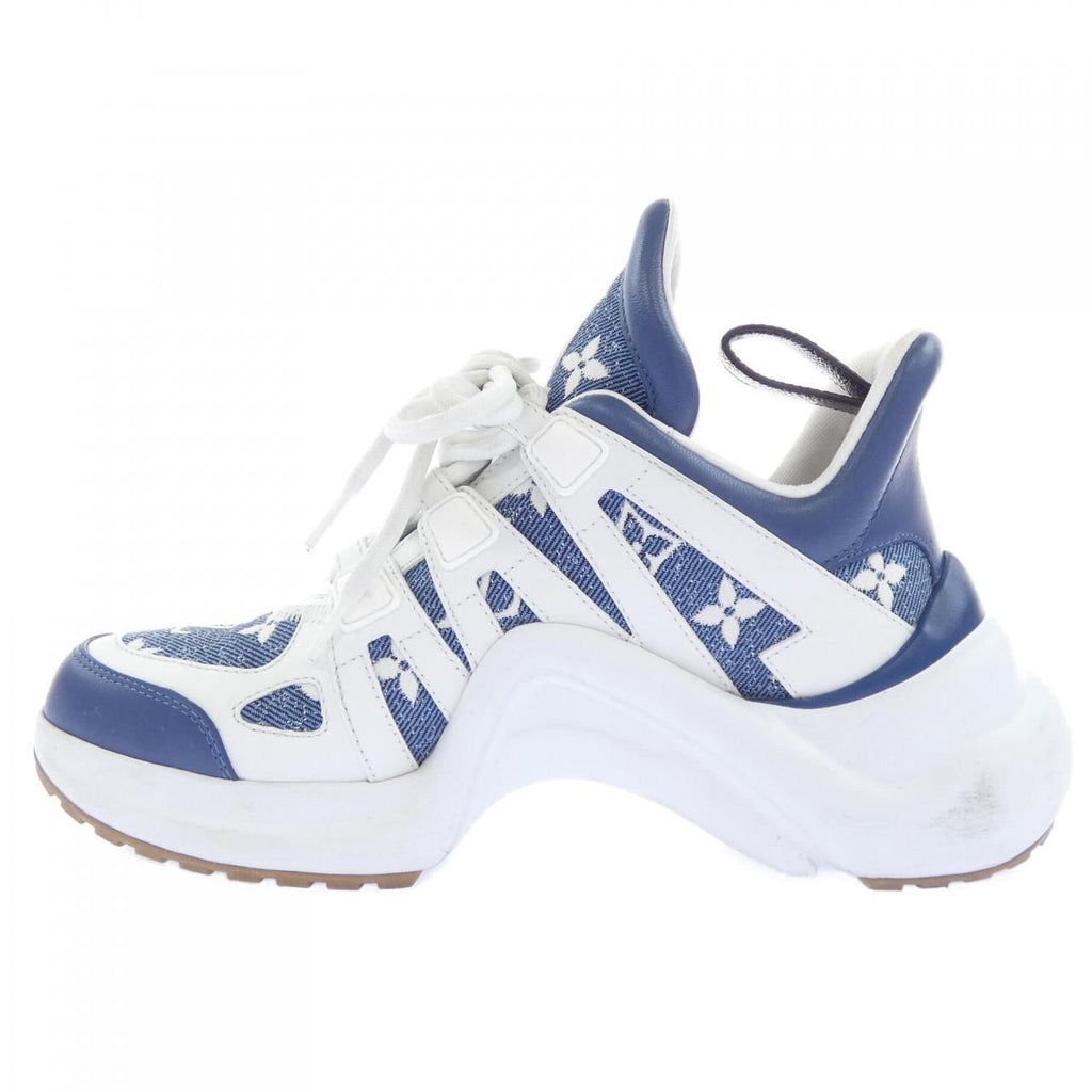Louis Vuitton LV Arclight Line Sneakers — view 2