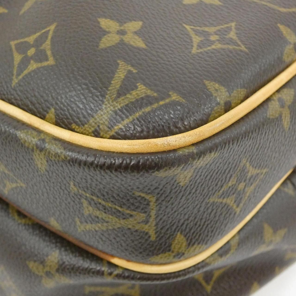 Louis Vuitton Monogram Reporter 28 cm Shoulder — view 3