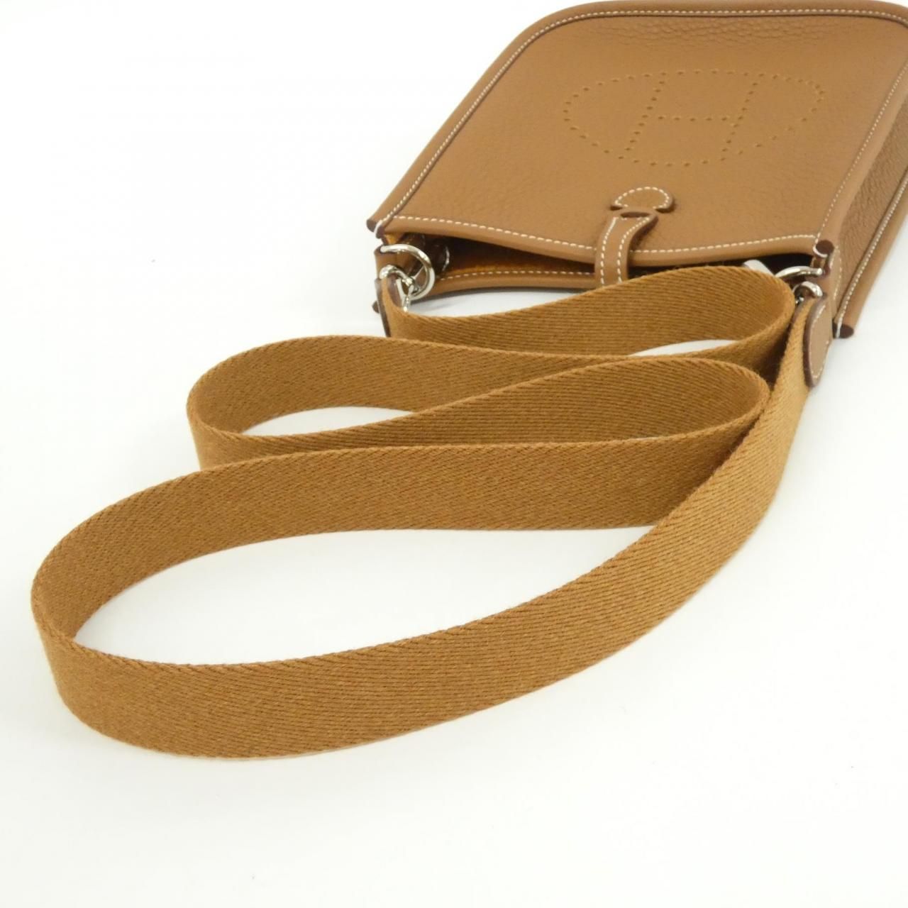 Hermes Evelyne Amazon 16 cm Shoulder — view 4