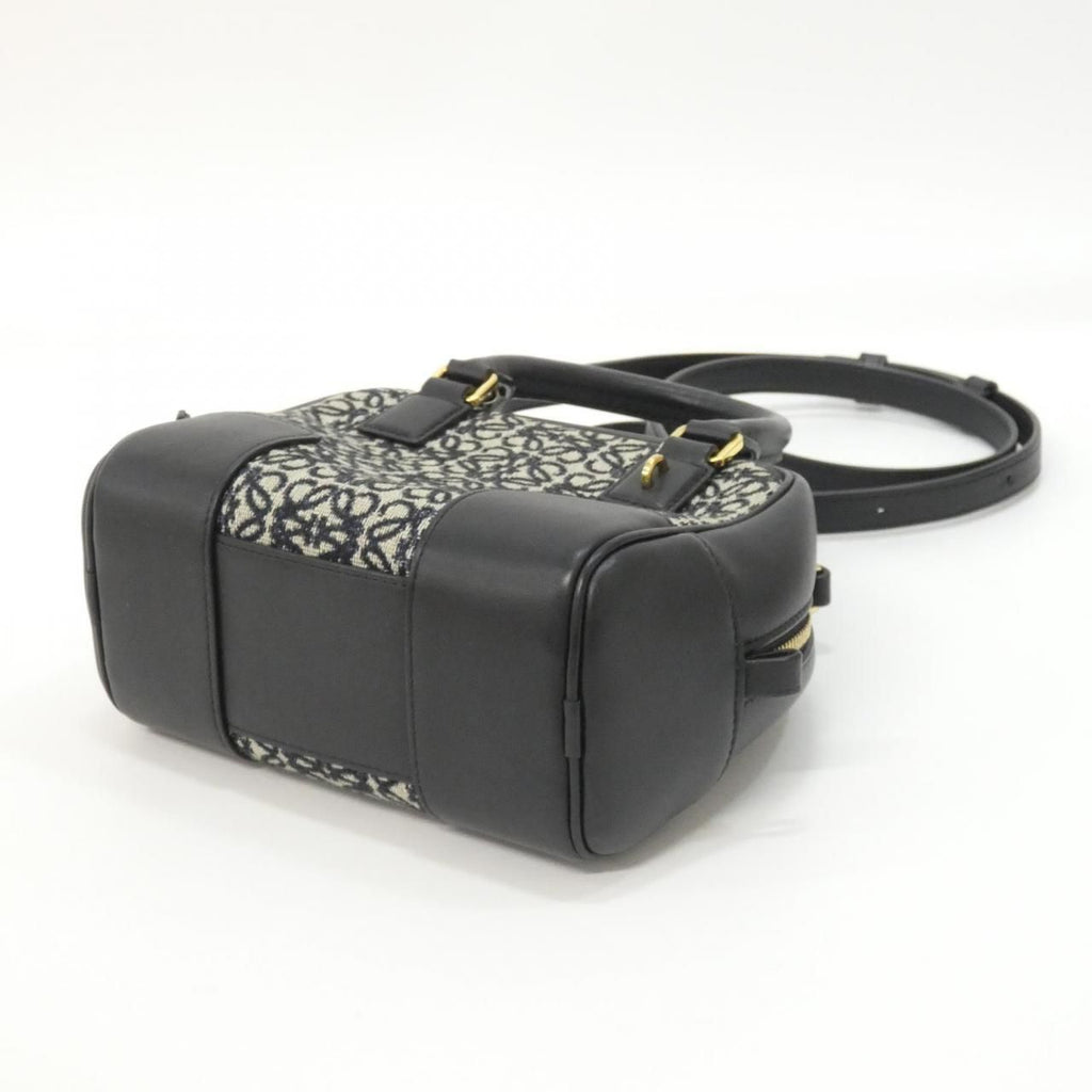 Loewe Amazona Square — view 3