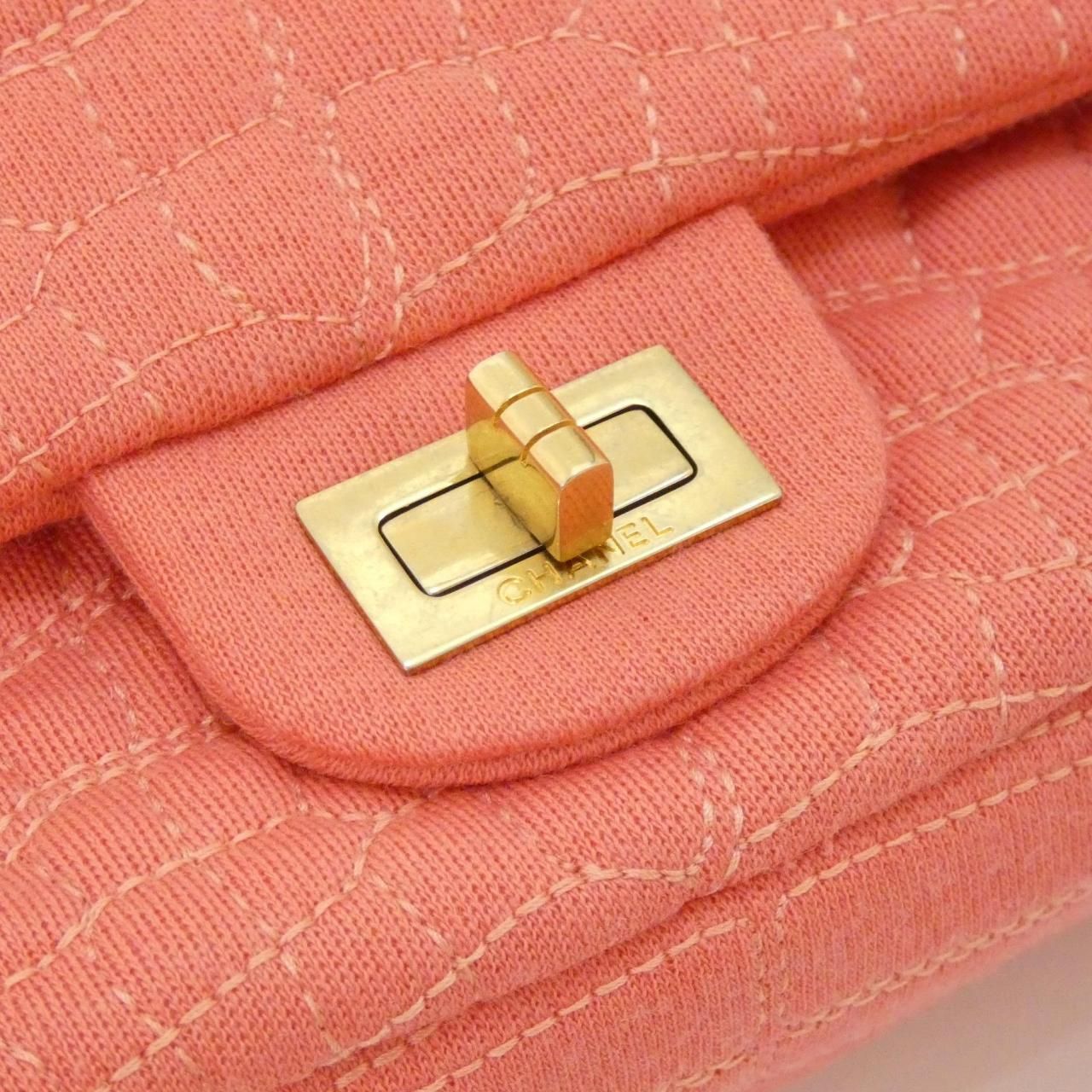 Chanel Shoulder Bag Pink — view 6
