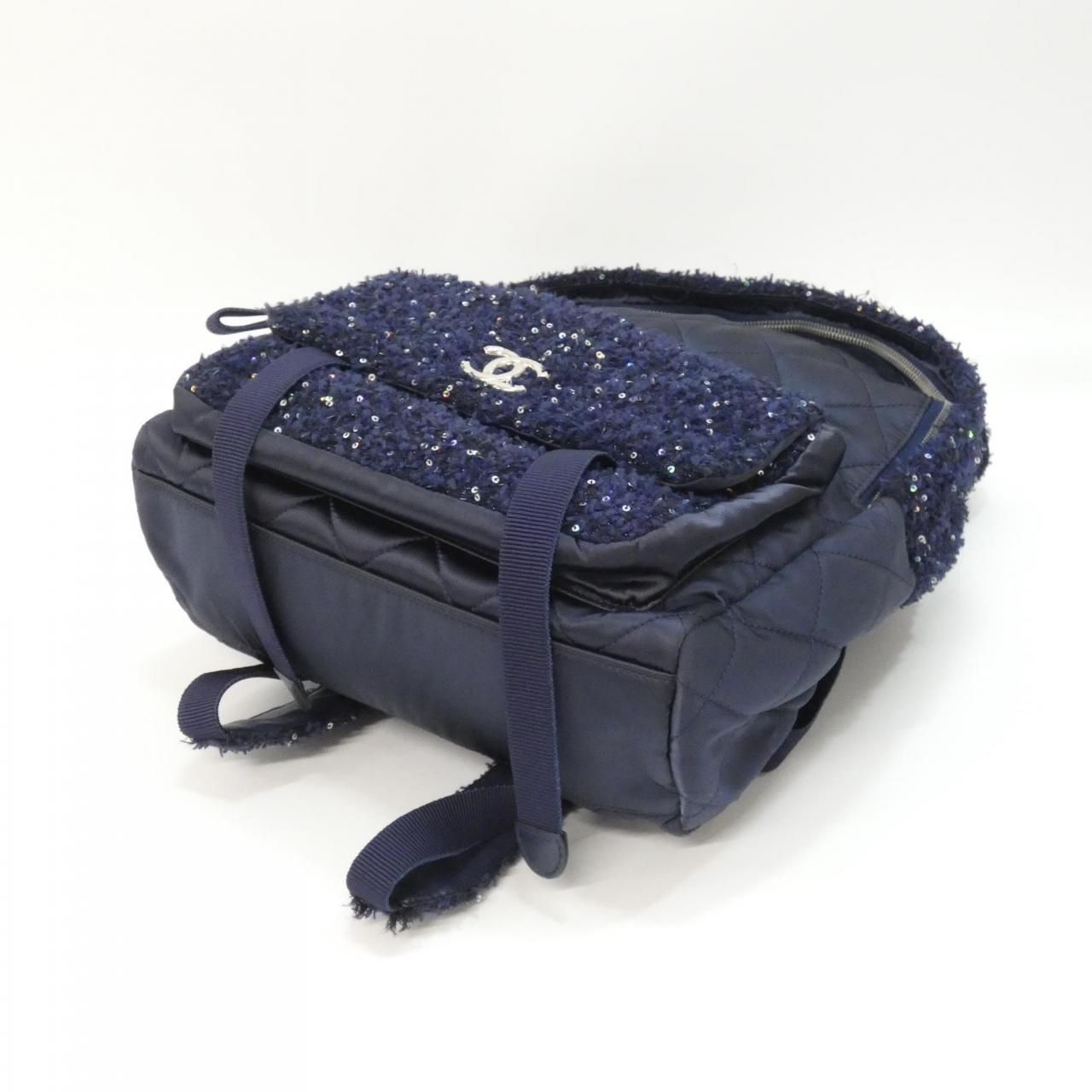 Chanel Backpack Navy — view 3