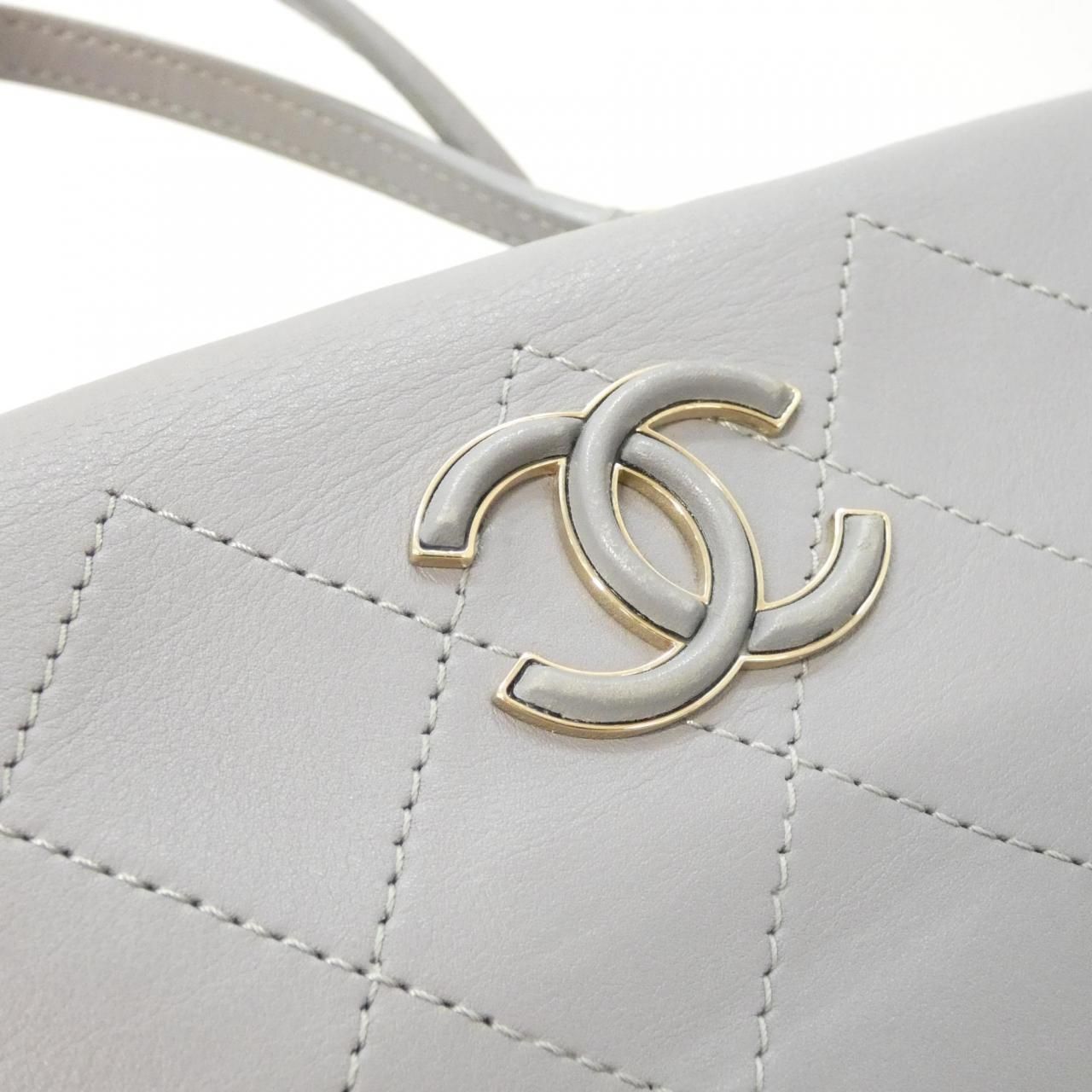 Chanel Bag Handbag Gray — view 6