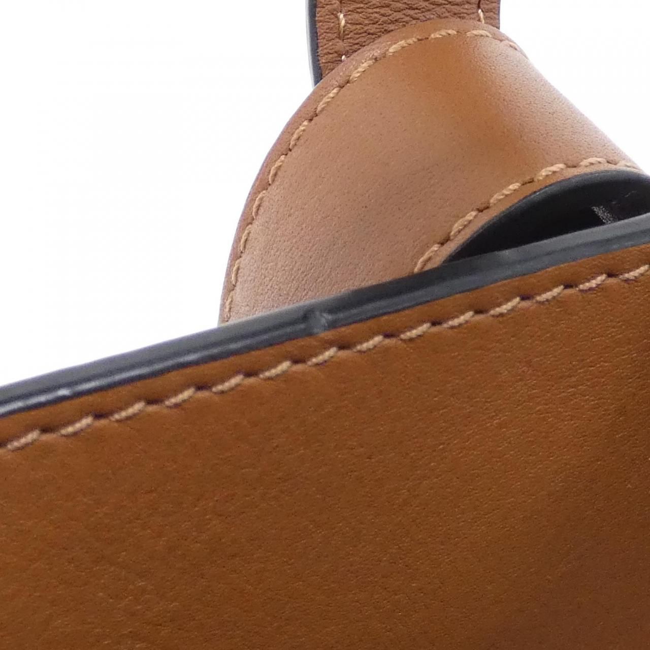 Loewe Hammock Small 387 30 Shoulder — view 9