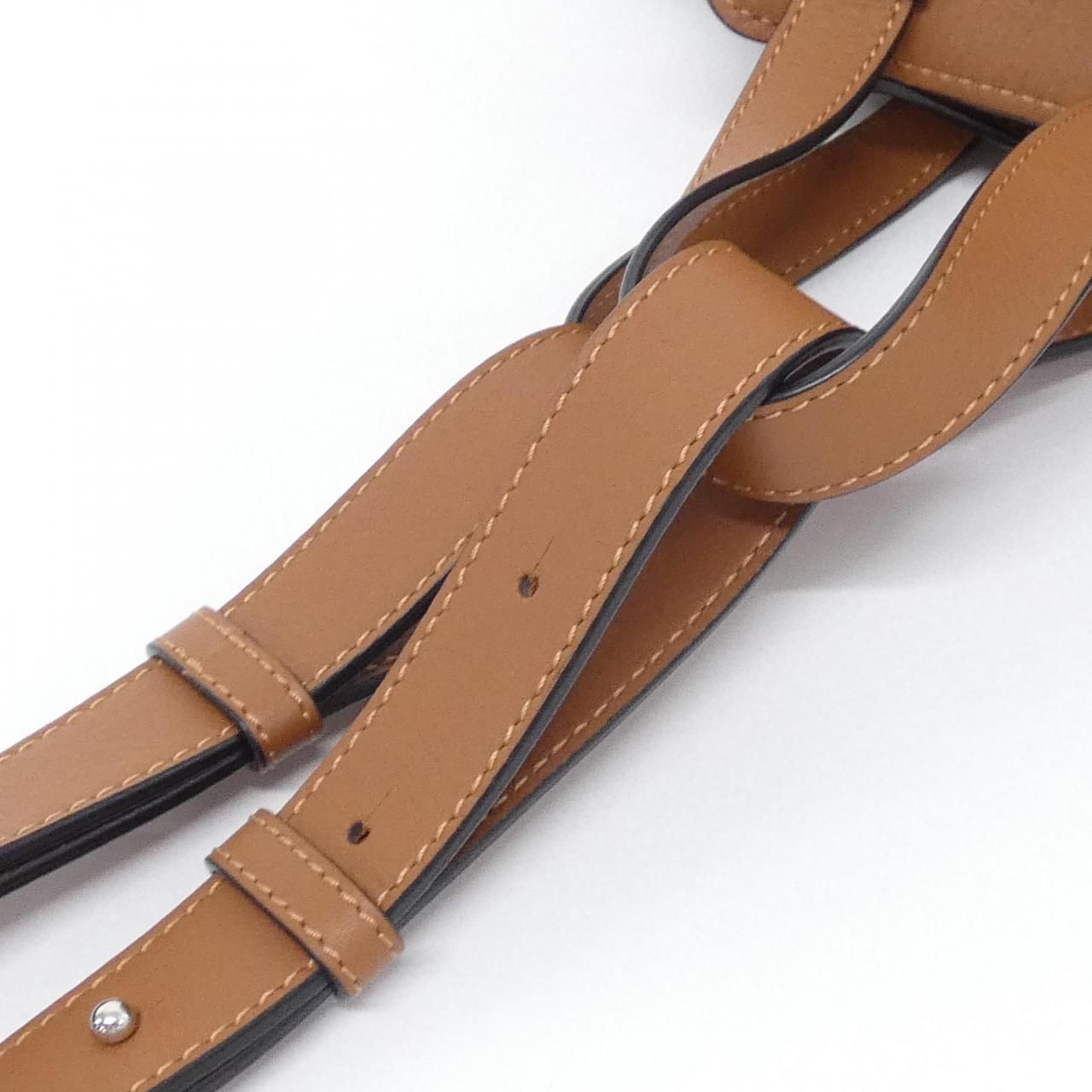 Loewe Hammock Small 387 30 Shoulder — view 7