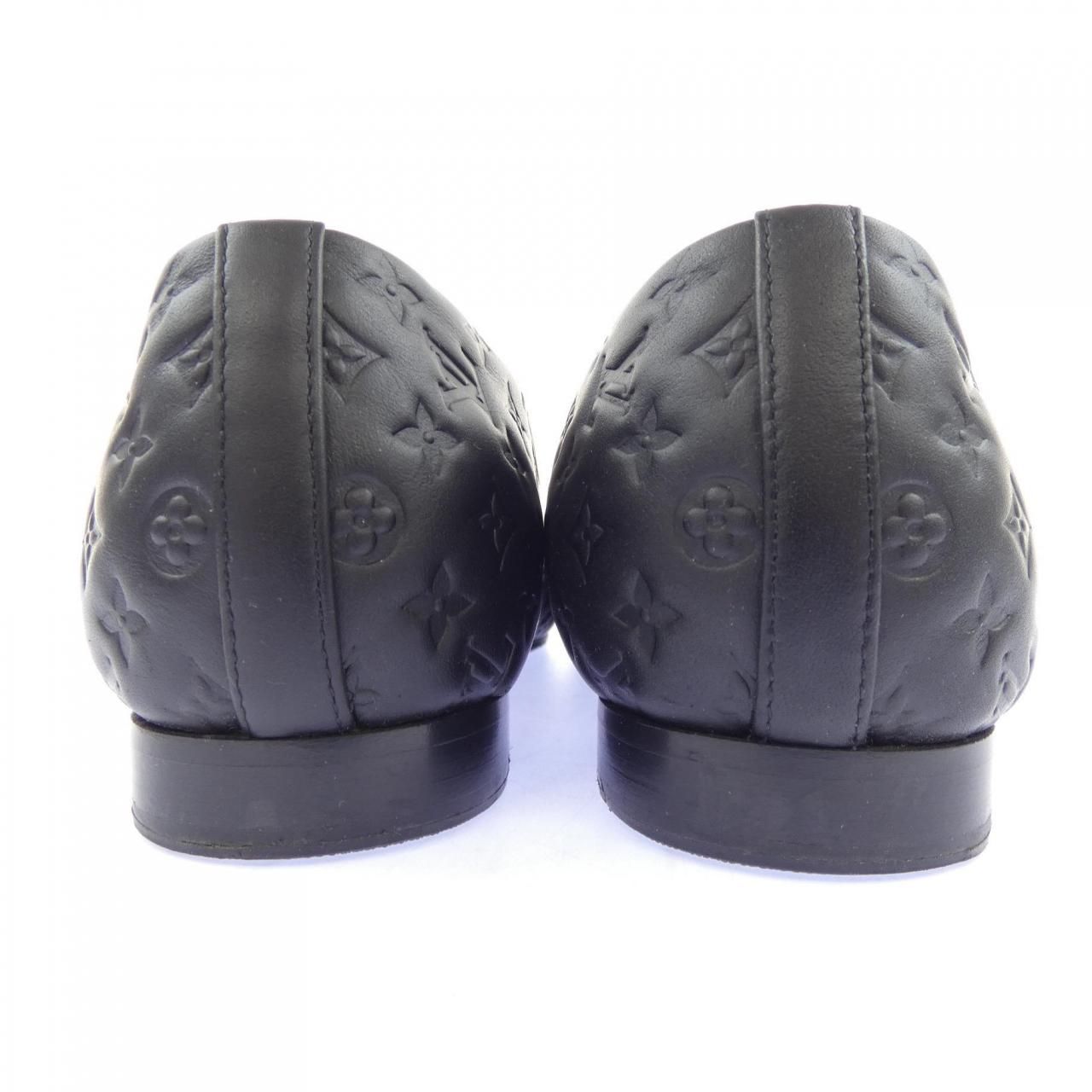 Louis Vuitton Nina Line Flat Shoes — view 5