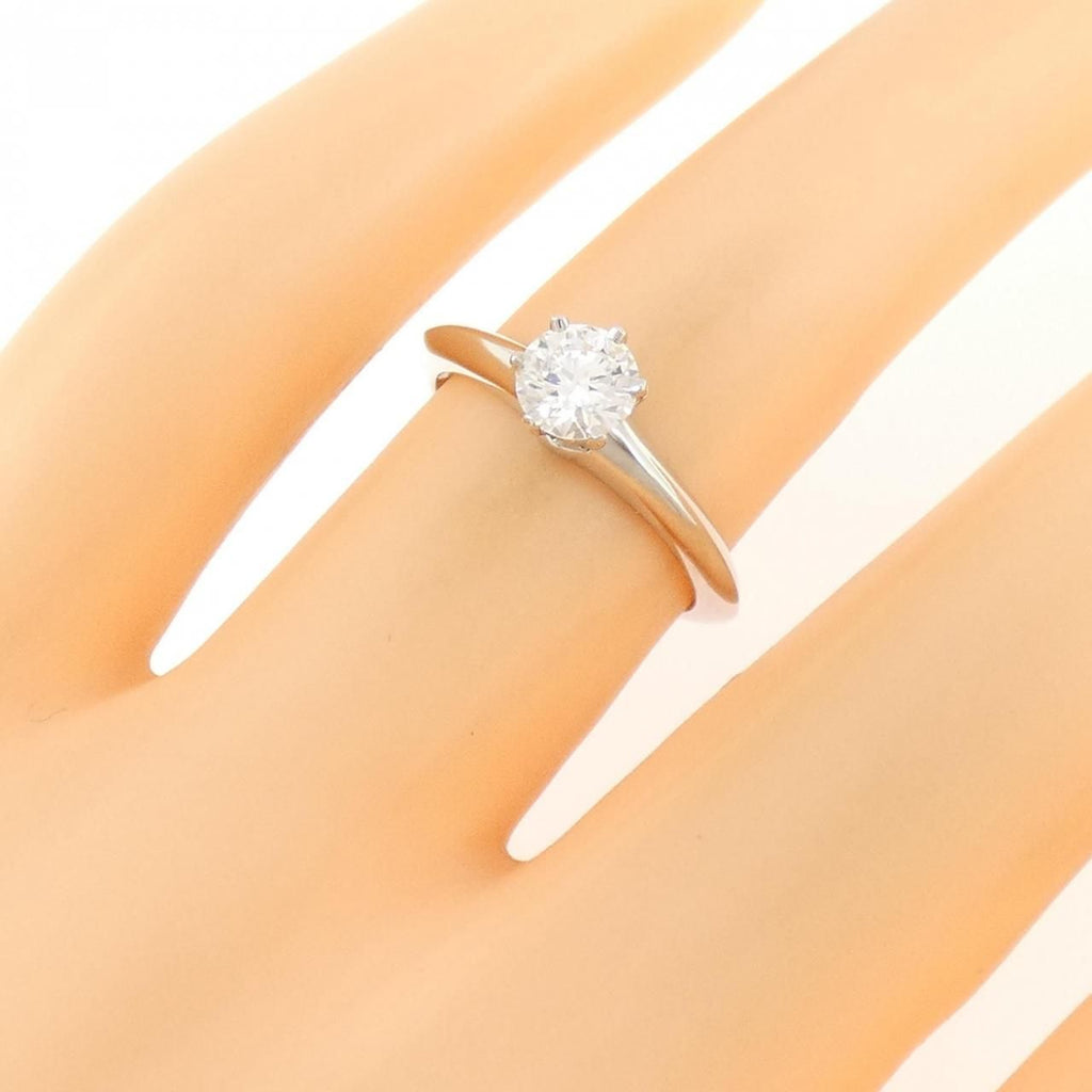 Tiffany & Co Classic Solitaire Ring — view 5