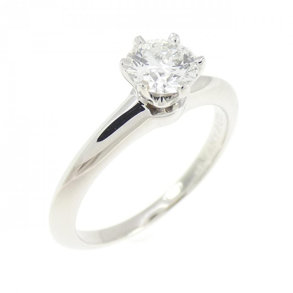 Tiffany & Co Classic Solitaire Ring