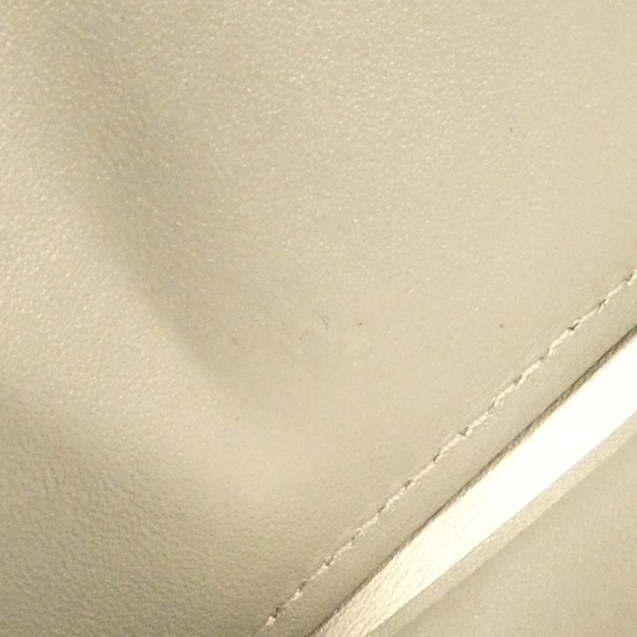 Louis Vuitton Monogram Coussin Zippy Wallet — view 7