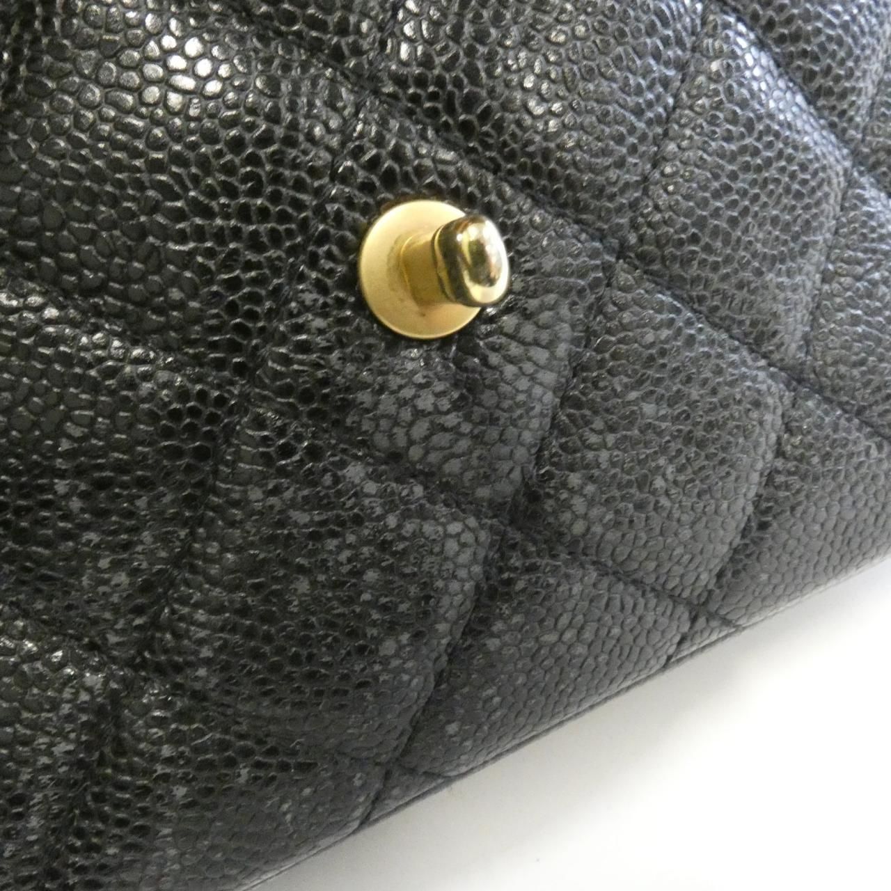 Chanel Shoulder Bag Black — view 4