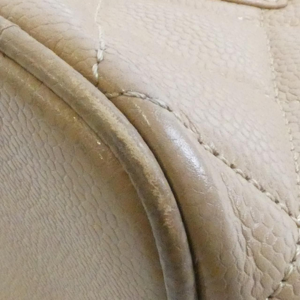 Chanel Bag Handbag Beige — view 4