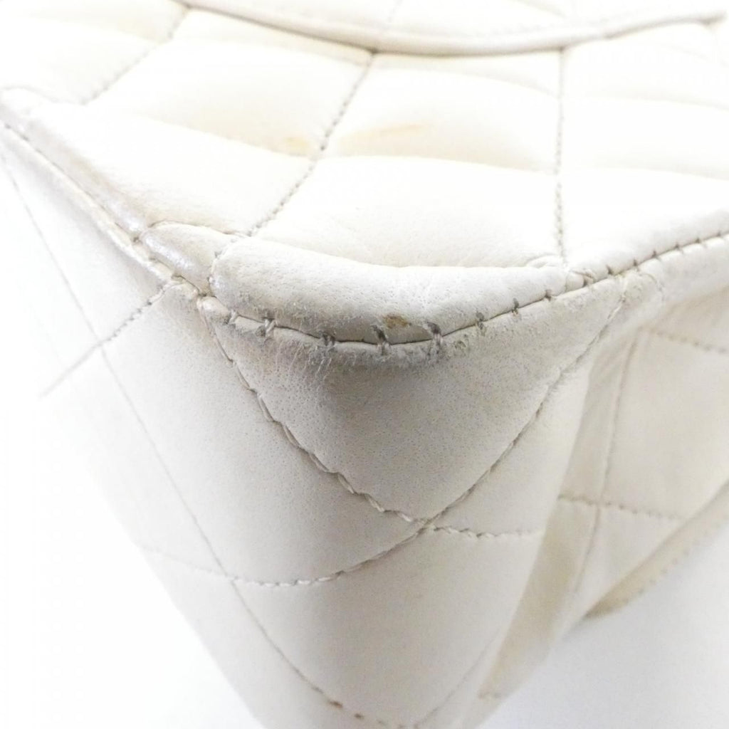 Chanel Shoulder Bag Ivory — view 3