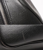 Louis Vuitton 2-Way Boston Bag Crossbody Kendall 55 Taiga — view 8