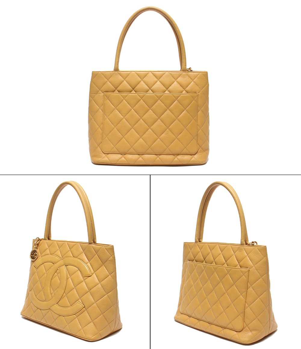 Chanel Tote Gold Caviar Leather Reissue Medallion No 5 — view 2