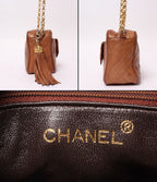 Chanel Chain Shoulder Bag Lambskin Gold Quilted — view 4
