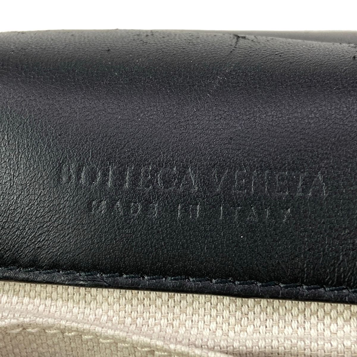 Bottega Veneta Shoulder Bag Cobble Small Messenger Intrecciato Black Leather — view 8