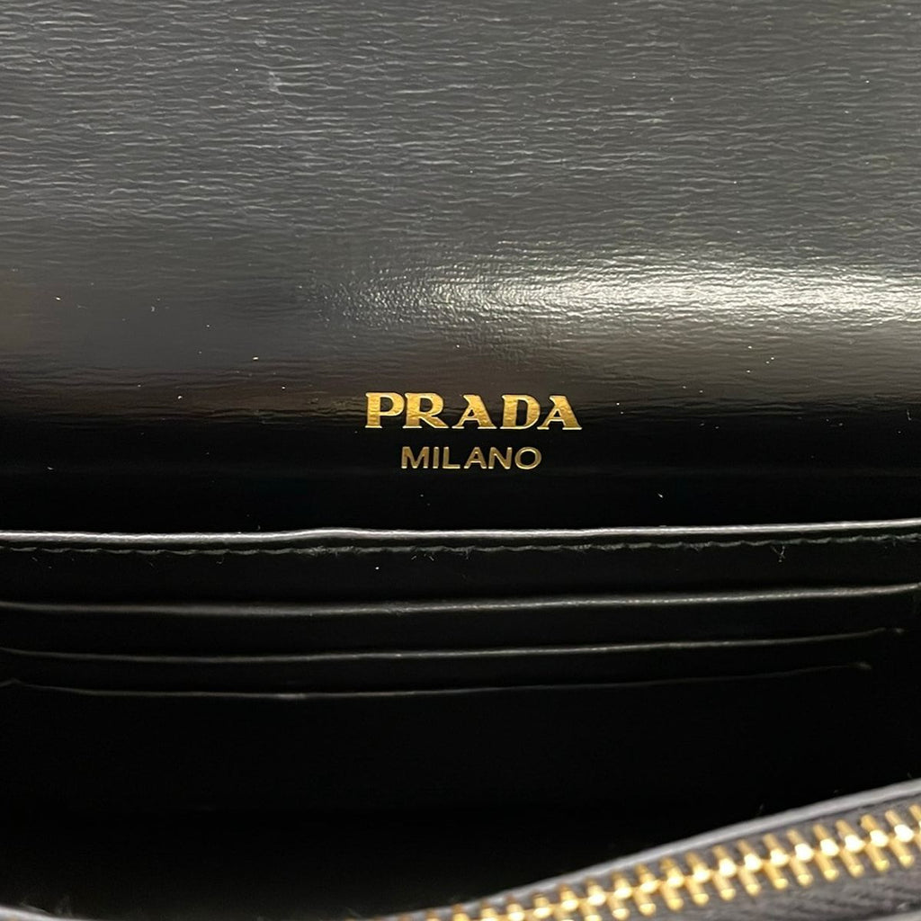 Prada Wallet Black Chain Leather — view 5