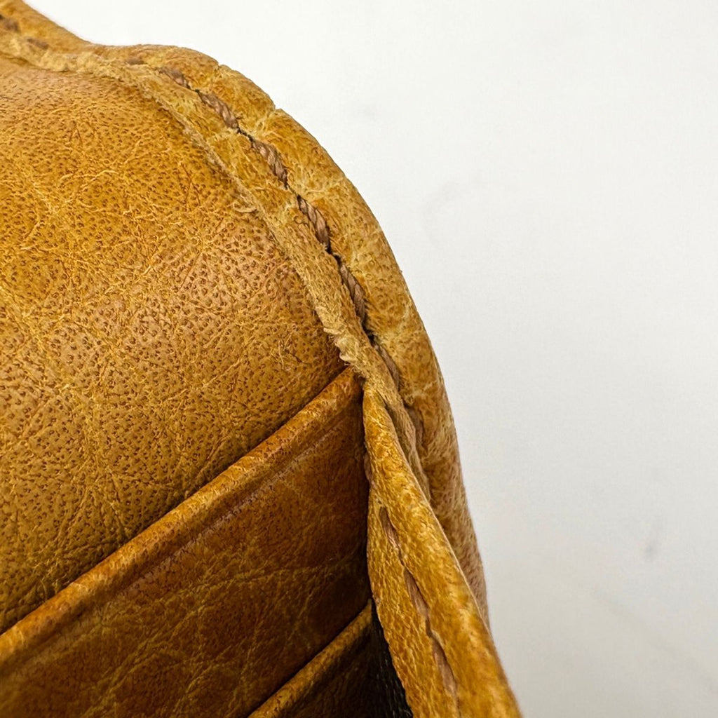 Gucci GG Pattern Bifold Wallet Canvas Yellow Beige — view 4