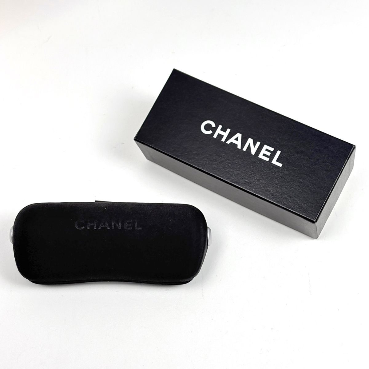 Chanel CC Logo Sunglasses Eyewear Rimless Metal Pink Silver — view 7