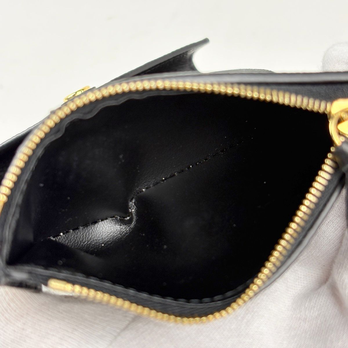 Louis Vuitton Portefeuille Victorine Trifold Wallet Monogram Empreinte Noir — view 5