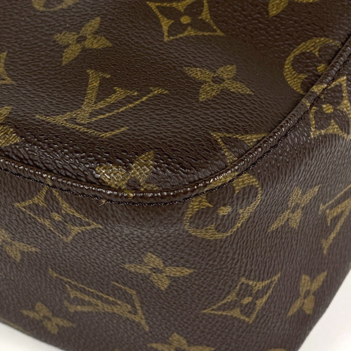 Louis Vuitton Looping Shoulder Bag Monogram Brown — view 3