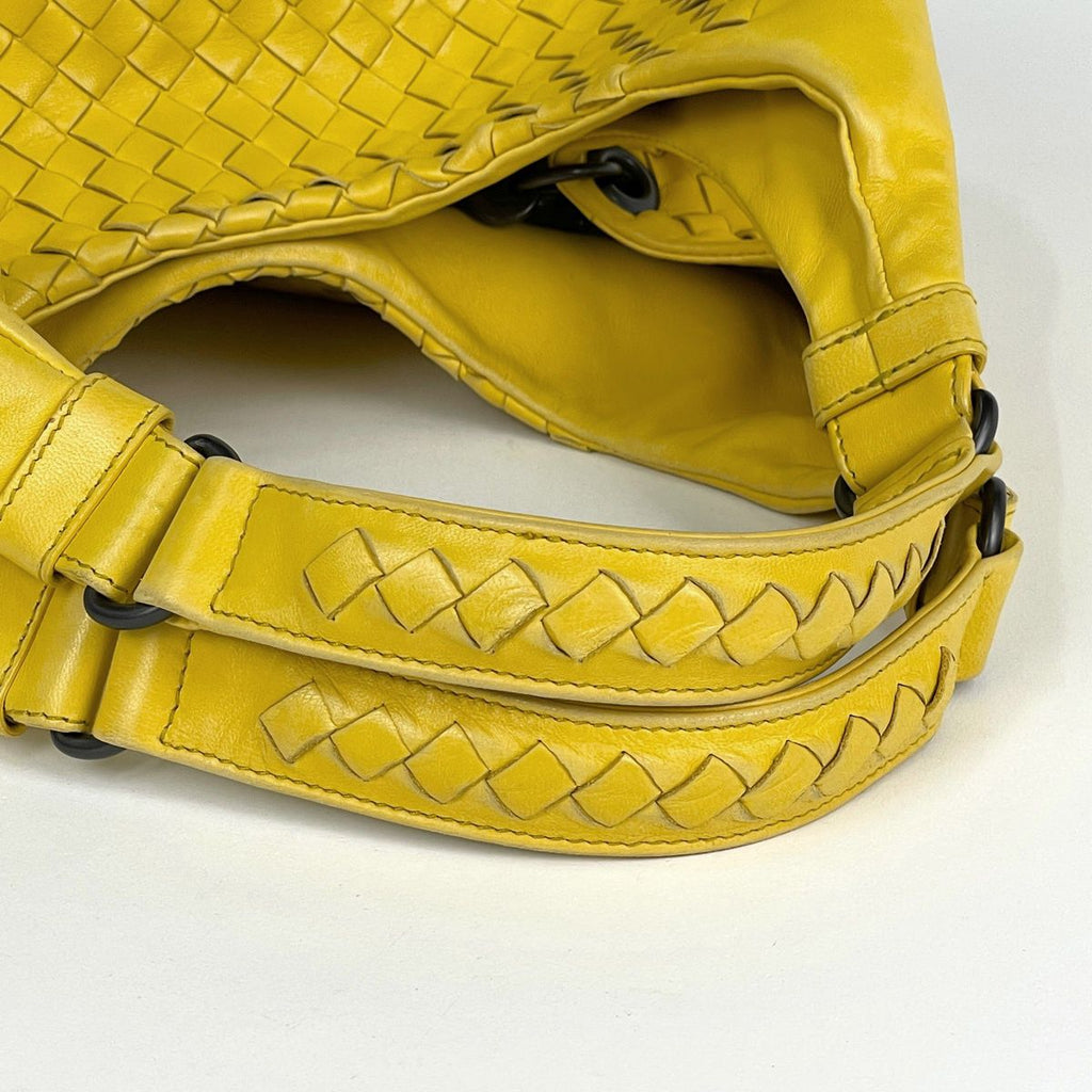 Bottega Veneta Intrecciato Handbag Leather Yellow — view 9