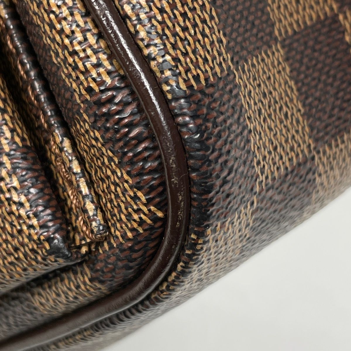 Louis Vuitton Ravello GM Shoulder Bag Damier Brown — view 3