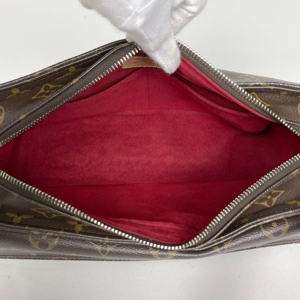 Louis Vuitton Viva-Cite Shoulder Bag Monogram Brown — view 7
