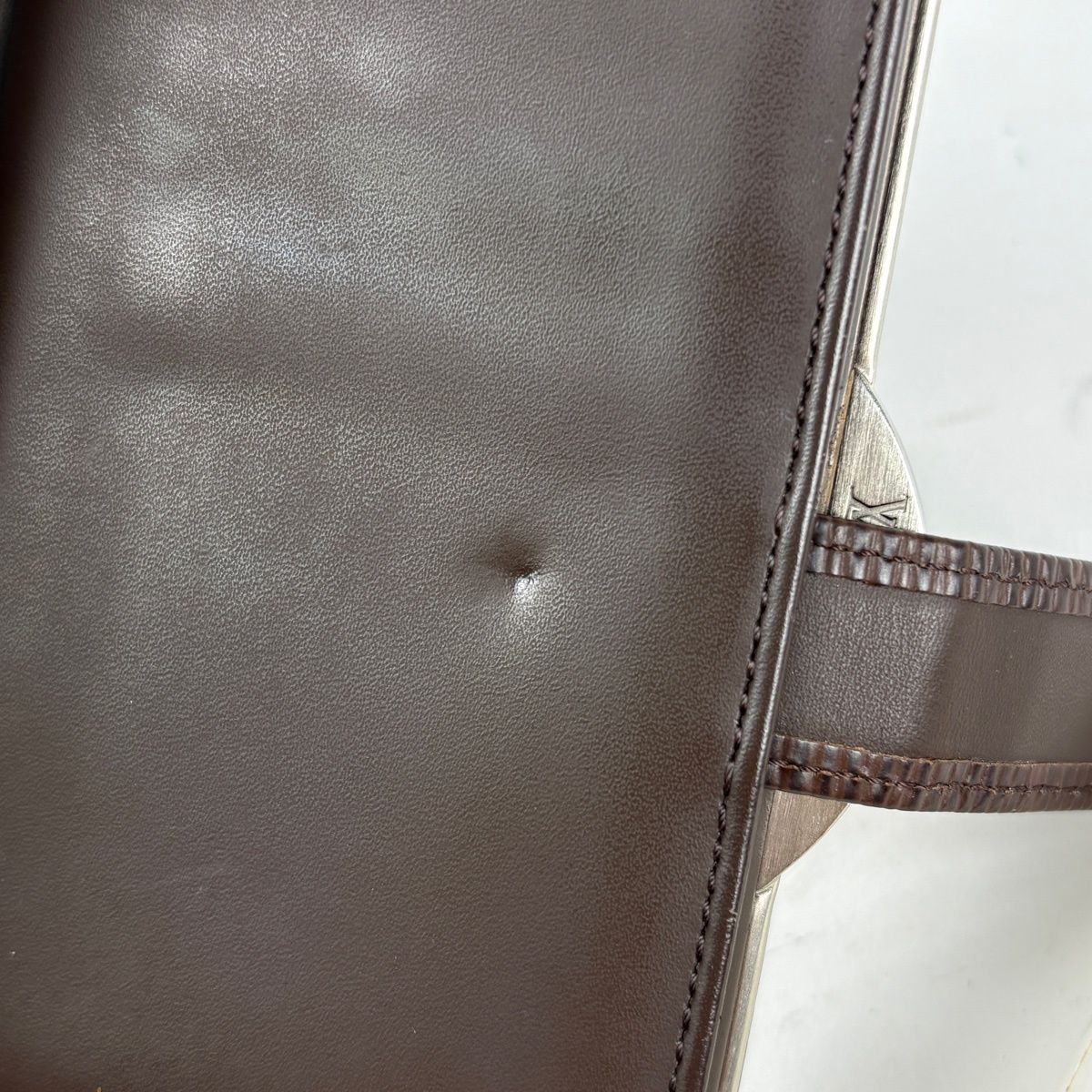 Louis Vuitton Epi Portefeuille Viennois Bifold Wallet Epi Brown — view 7