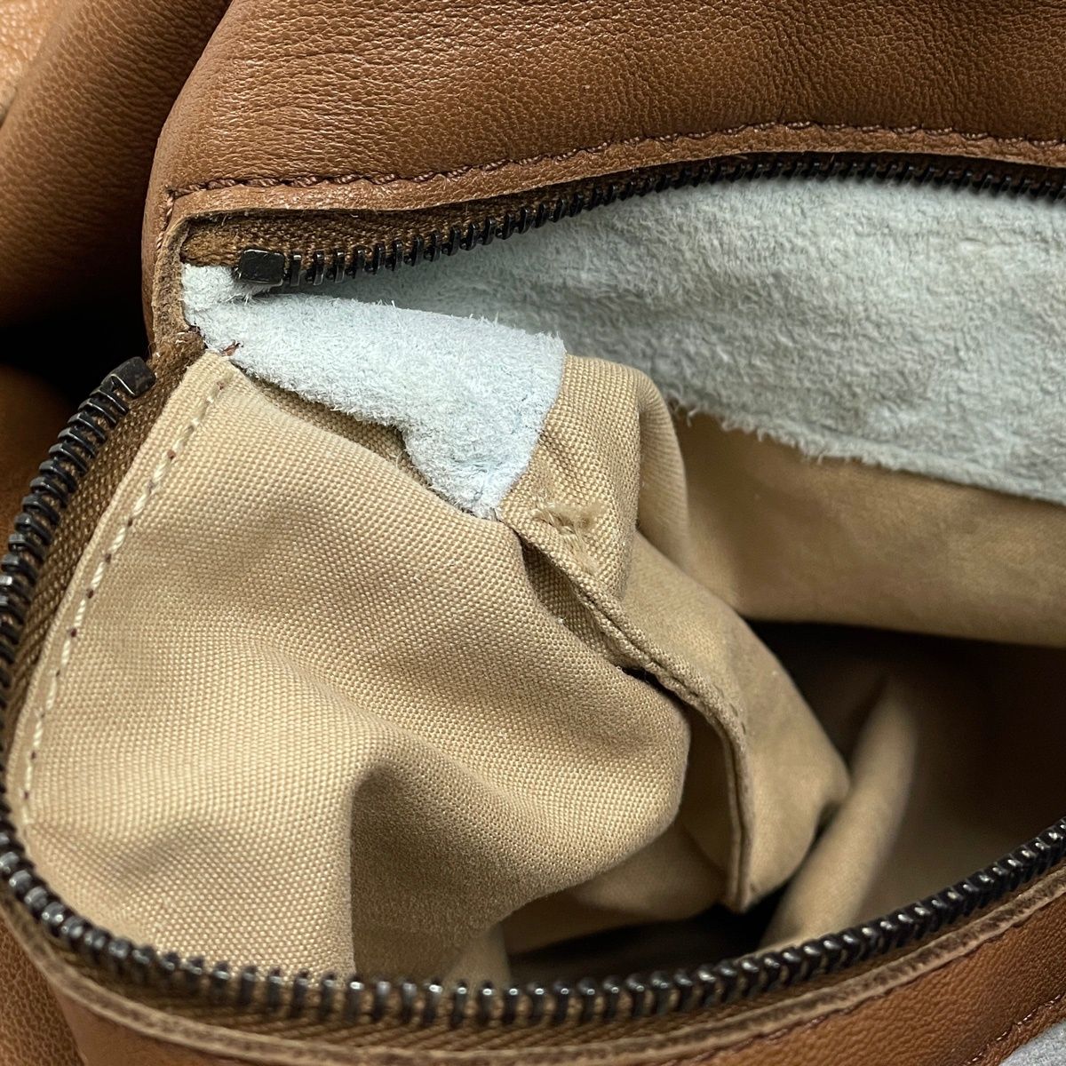 Bottega Veneta Intrecciato Shoulder Bag Campana Leather Brown — view 6