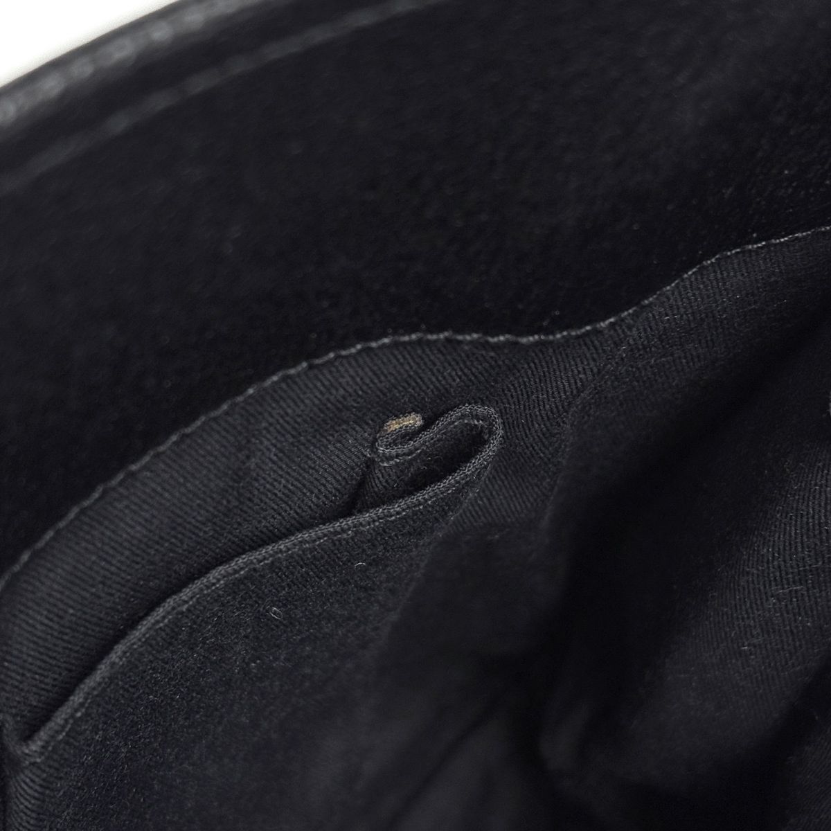 Gucci GG Pattern Shoulder Bag Canvas Black — view 7