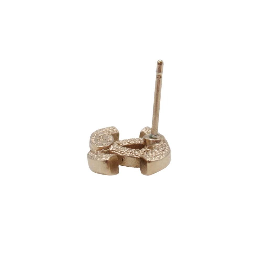 Chanel CC Logo Stud Earrings Single Rhinestone Gold — view 3
