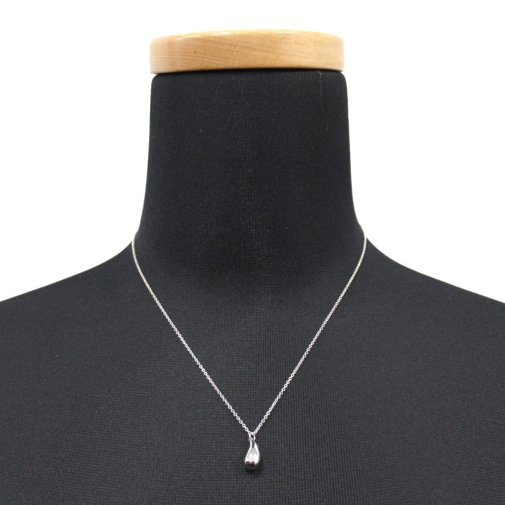 Tiffany & Co Polished Teardrop Necklace Silver — view 4
