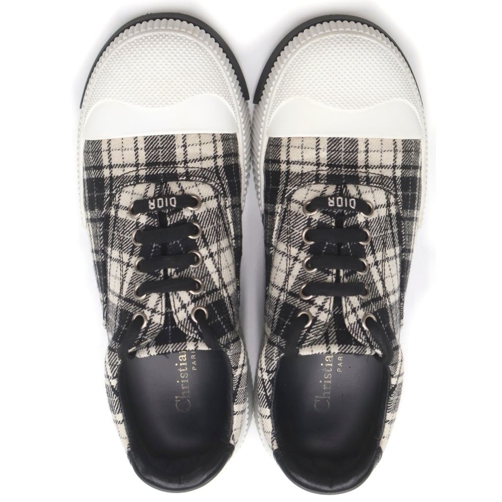 Dior Check Pattern Sneakers Black White — view 4