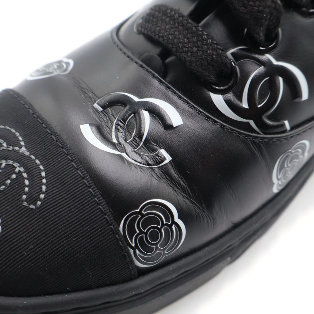 Chanel CC Logo Camellia Sneakers Black Fabric Leather — view 6